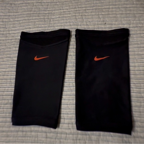 Nike Other - Nike Black knee sleeves with Orange Swoosh